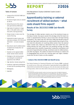 Coverbild: Apprenticeship training or external recruitment of skilled workers – what costs should firms expect?