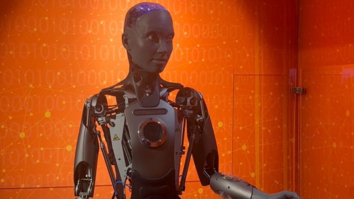 der humanoide Roboter AMECA