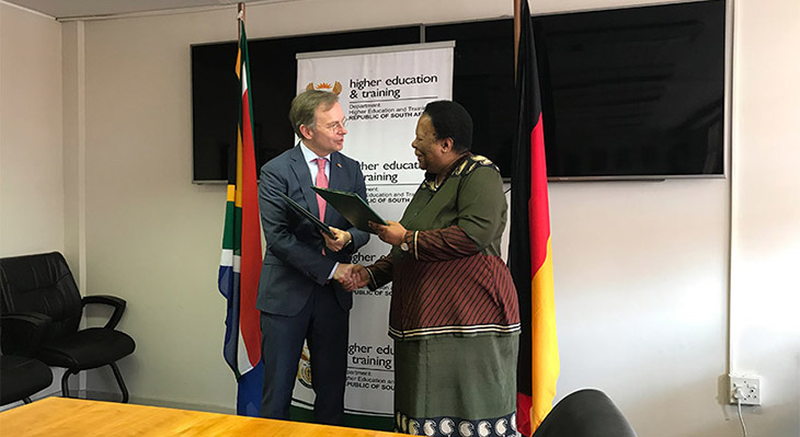 Germany and South Africa are extending their cooperation in vocational education and training