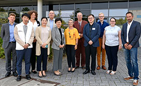 Approaches towards higher dual vocational education and training in Germany and South Korea