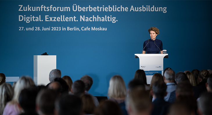 Einblicke in das Zukunftsforum Überbetriebliche Ausbildung