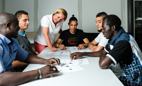 Practical experience and individual support ease the way into training for refugees