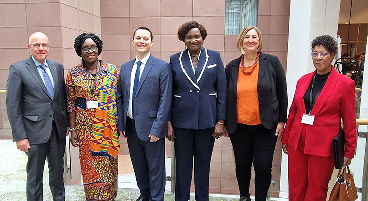Drei Ministerinnen aus Afrika