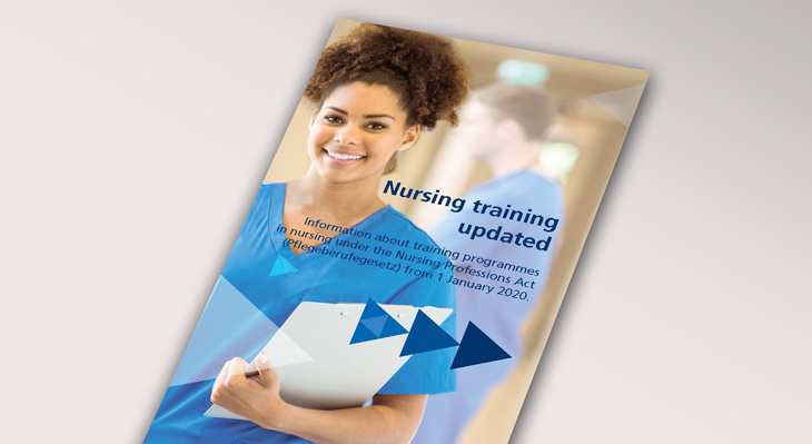 Flyer „Pflegeausbildung aktuell“ jetzt in sieben Sprachen erh&auml;ltlich